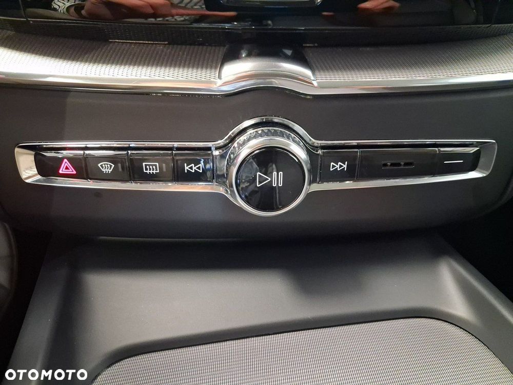 Volvo XC 60 - 32