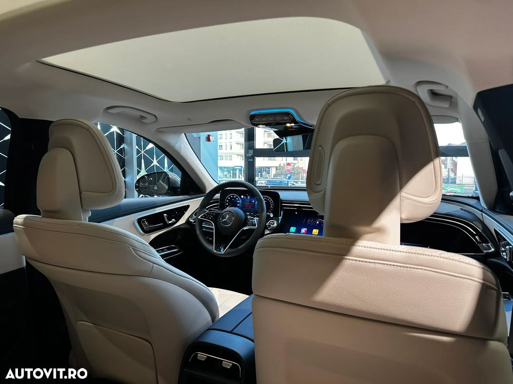 Mercedes-Benz E 300 4MATIC PHEV - 10