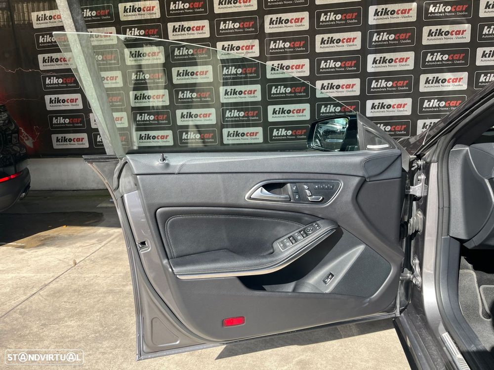 Mercedes-Benz CLA 45 AMG 4Matic 7G-DCT - 16