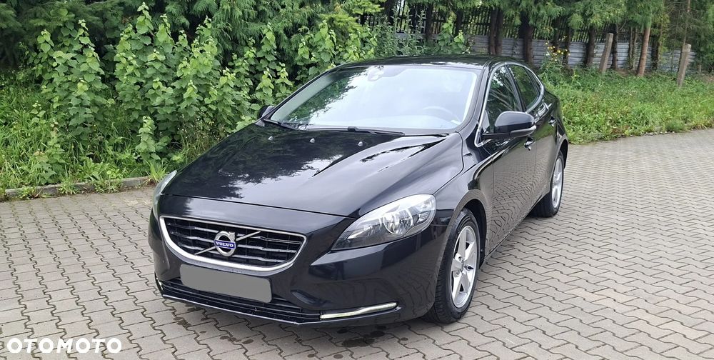 Volvo V40 D4 Drive-E Momentum - 1