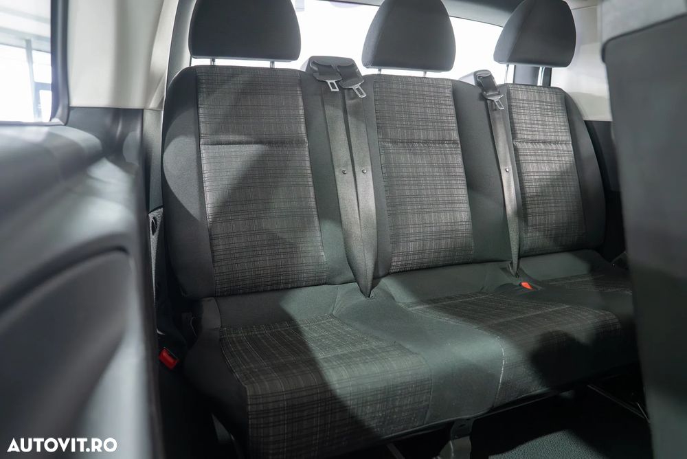 Mercedes-Benz Vito 110 CDI Extralang Mixto - 17