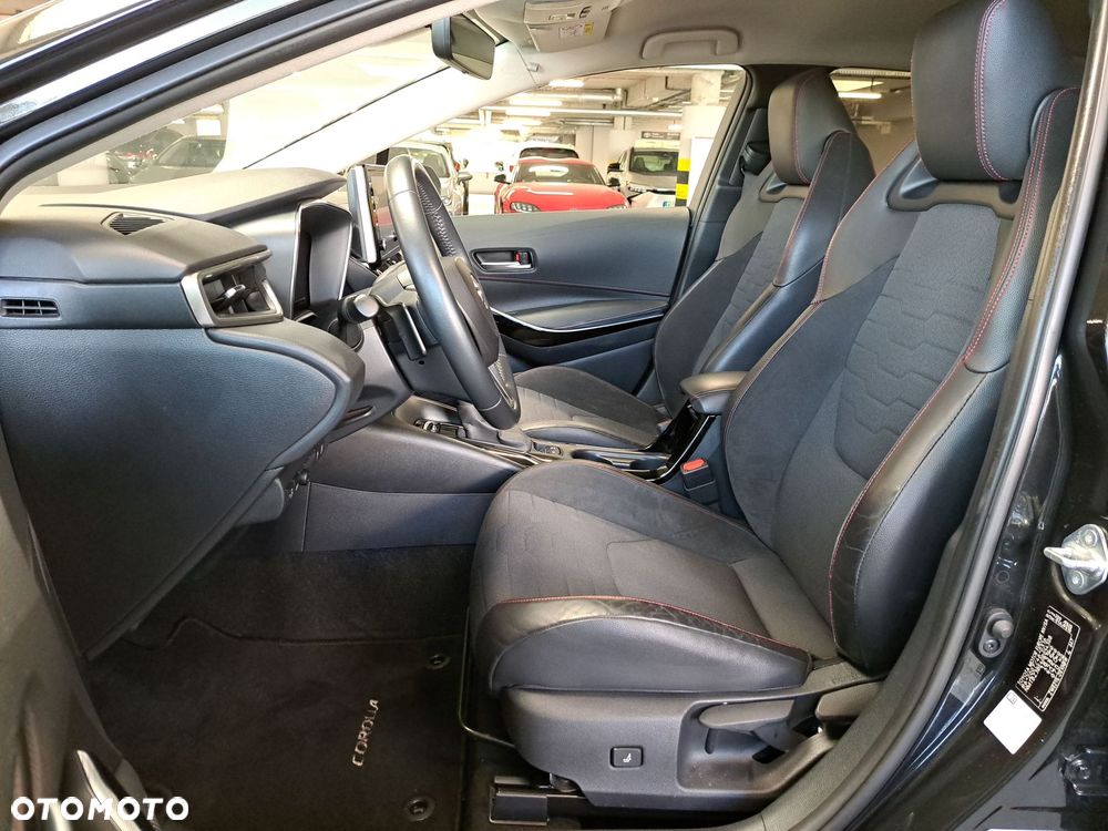 Toyota Corolla 1.8 Hybrid Comfort - 12