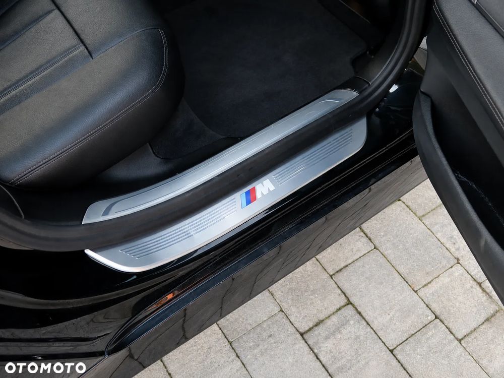 BMW Seria 7 740Li - 36