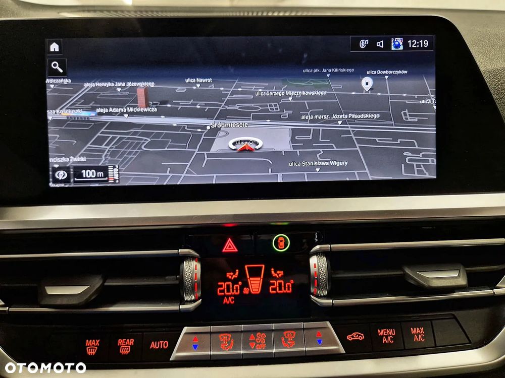 BMW Seria 3 318d Sport Line - 23