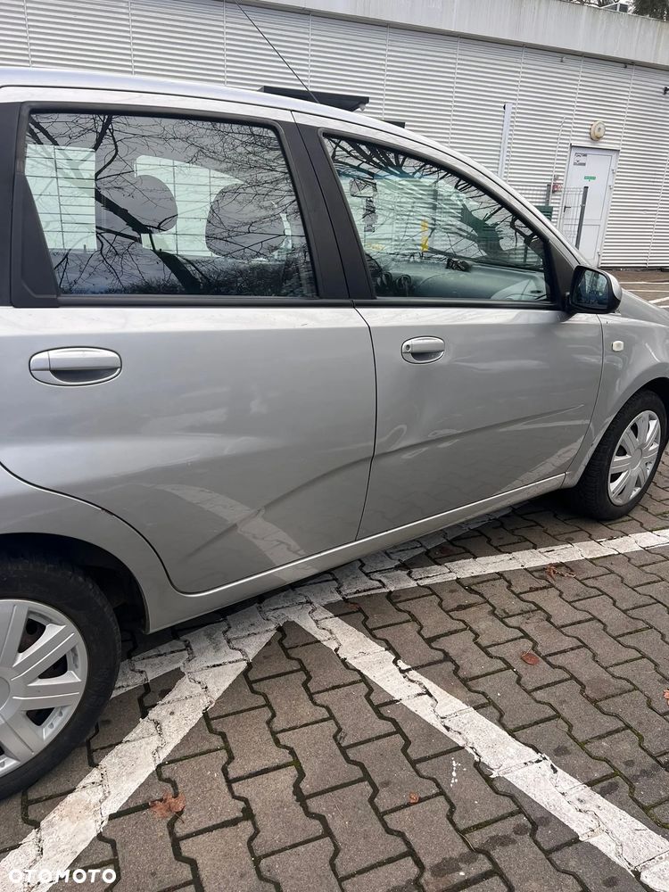 Chevrolet Aveo 1.2 16V LS - 9