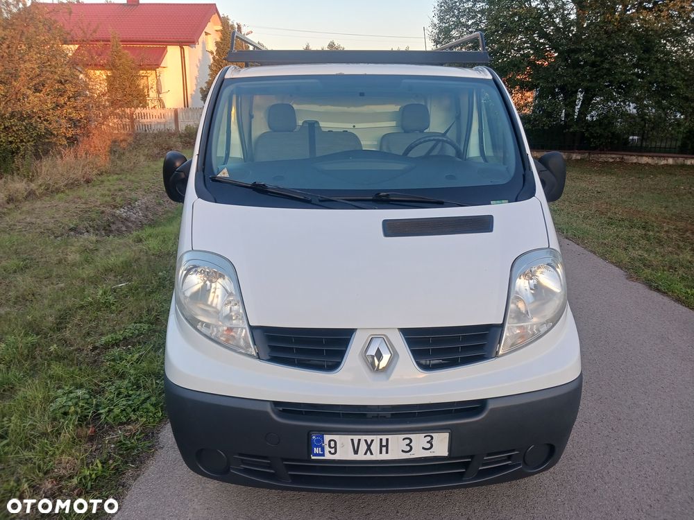 Renault Trafic - 2