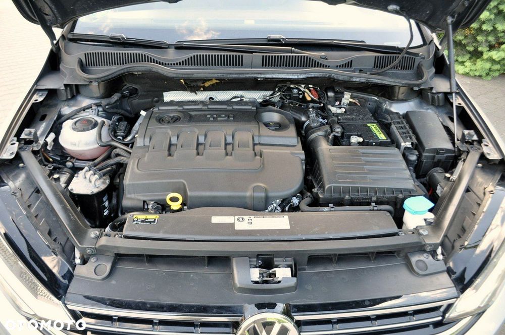 Volkswagen Golf Sportsvan - 38