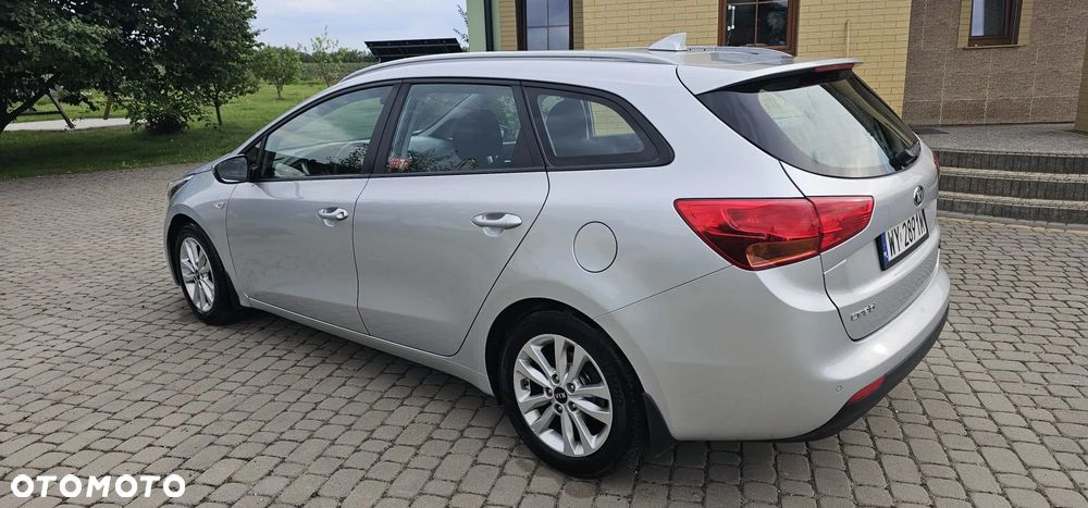 Kia Ceed Cee'd 1.6 CRDi M - 6