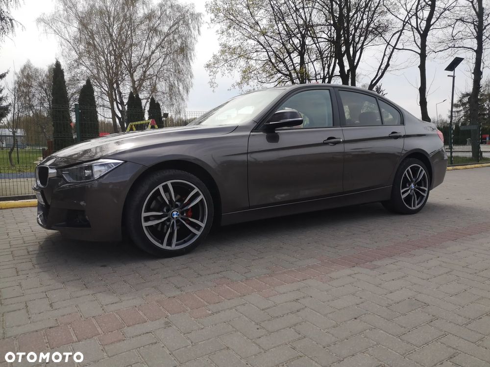 BMW Seria 3 - 22