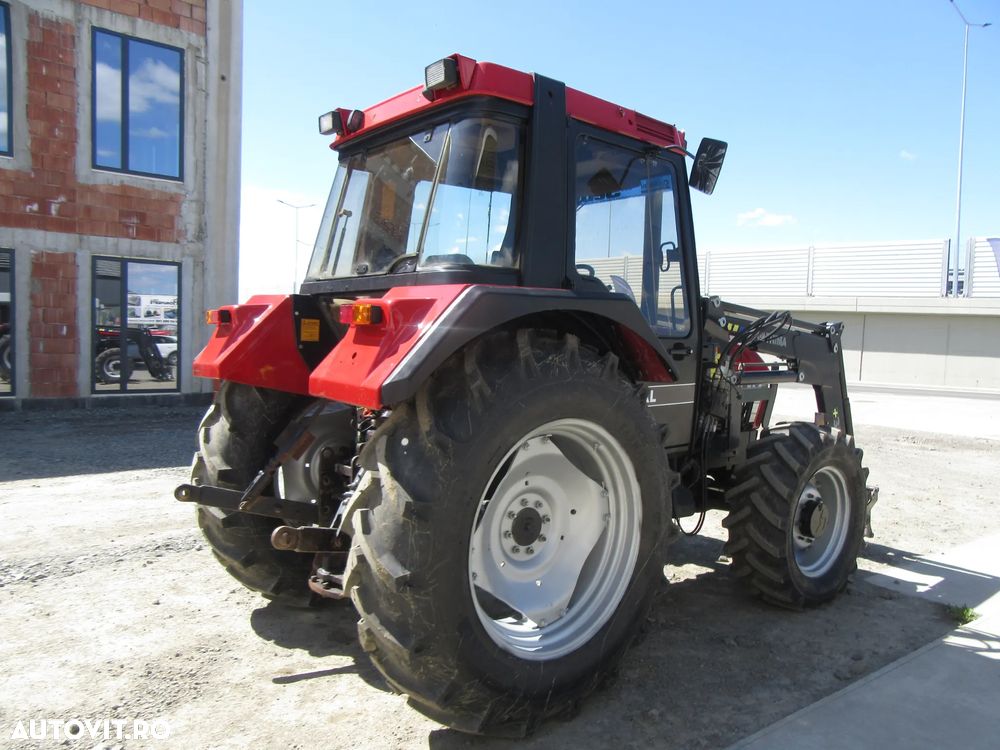 Case IH 4240 cu incarcator frontal - 14