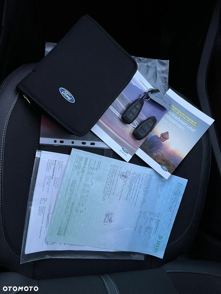 Ford Grand C-MAX - 15