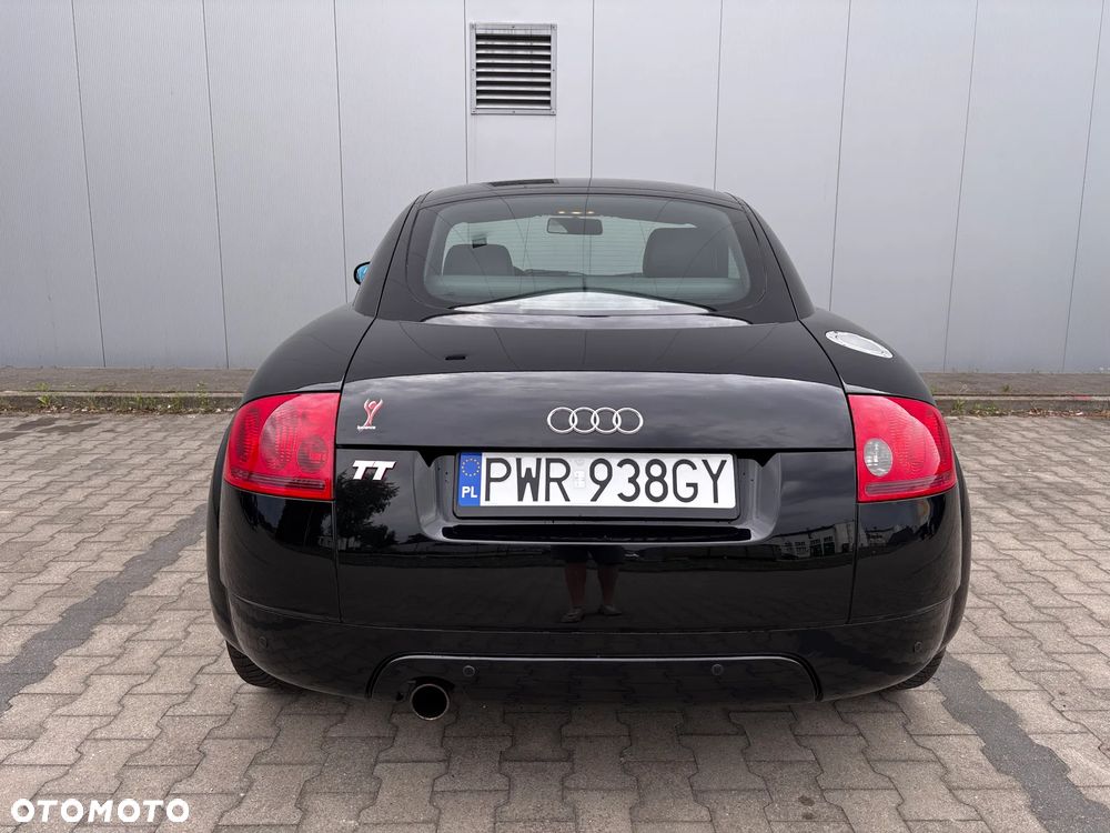 Audi TT Coupé 1.8T - 10