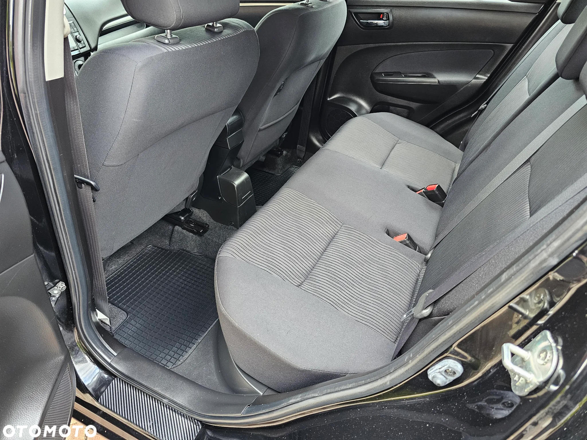 Suzuki Swift 1.2 4x4 Club - 28