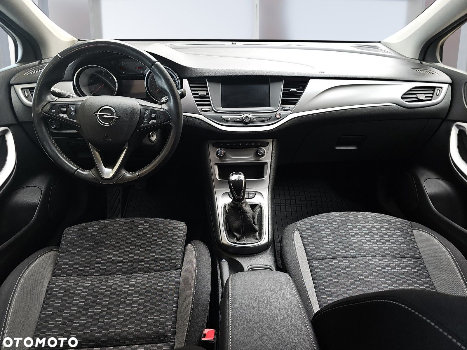 Opel Astra V 1.5 CDTI Edition S&S - 11