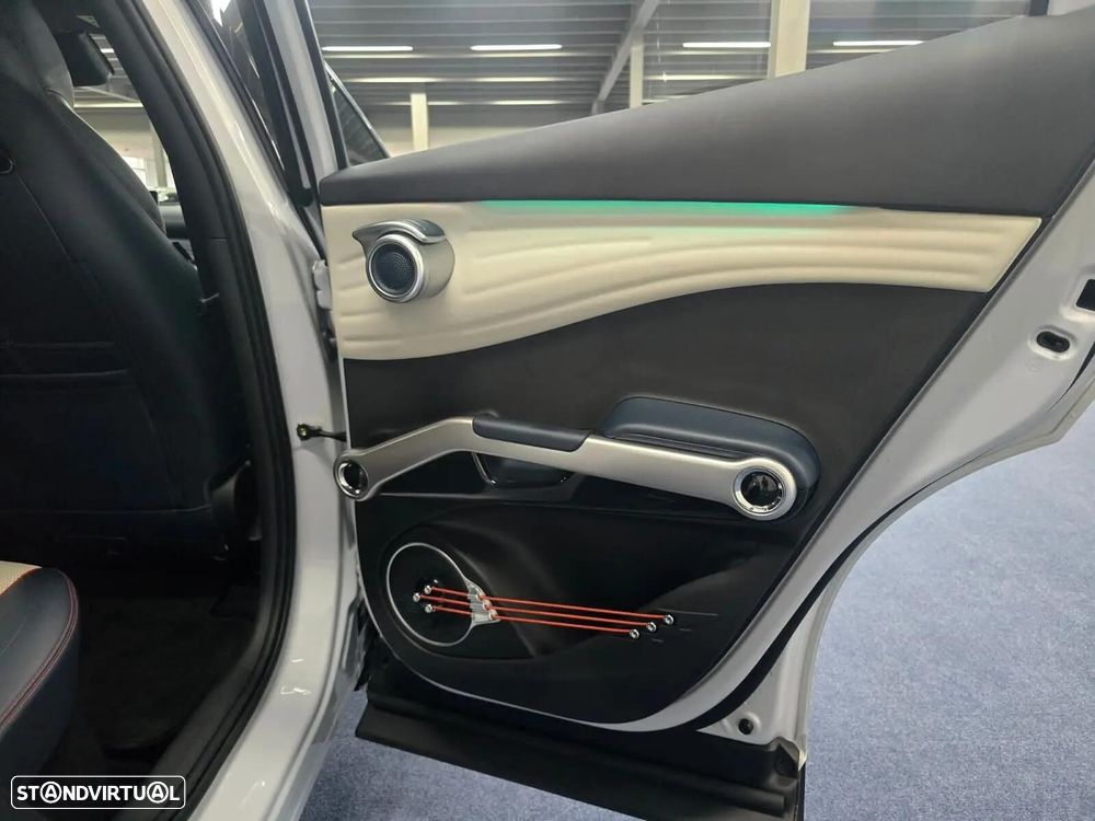 BYD Atto 3 60.48 kWh Design - 32