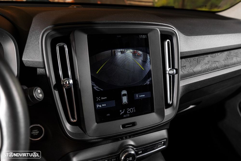 Volvo XC 40 2.0 D3 Momentum Core - 17