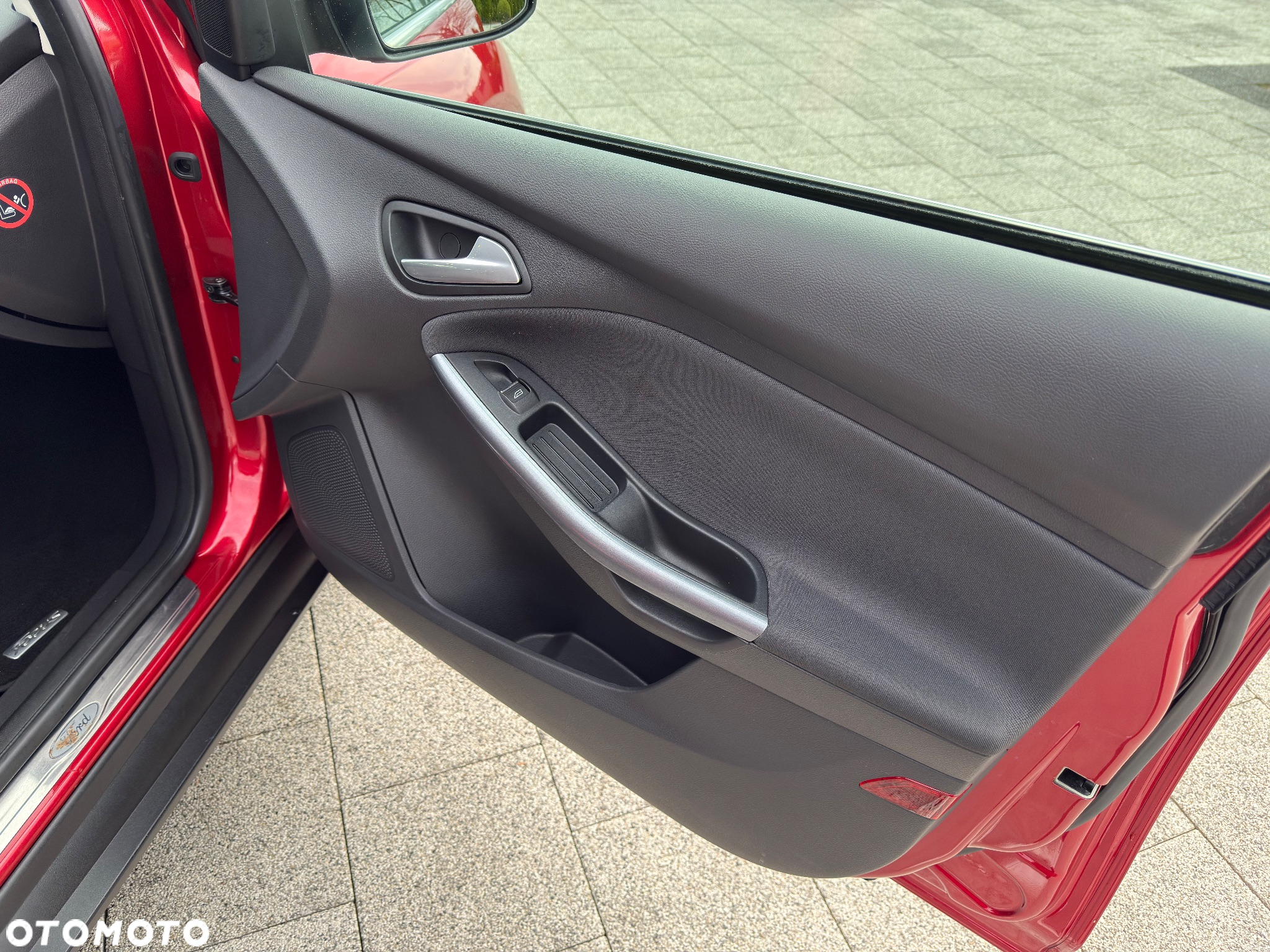 Ford Focus Turnier 1.0 EcoBoost Start-Stopp-System Titanium - 12