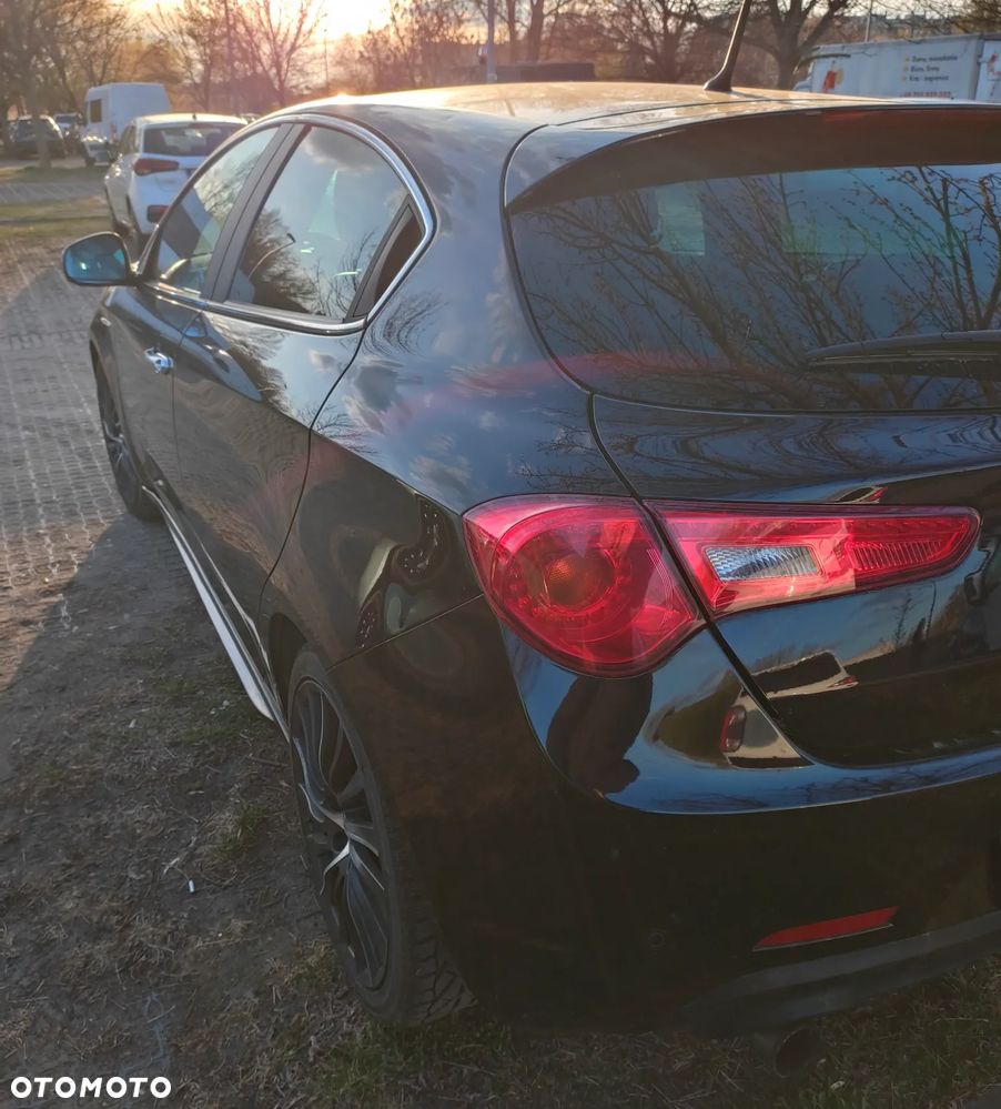 Alfa Romeo Giulietta - 11