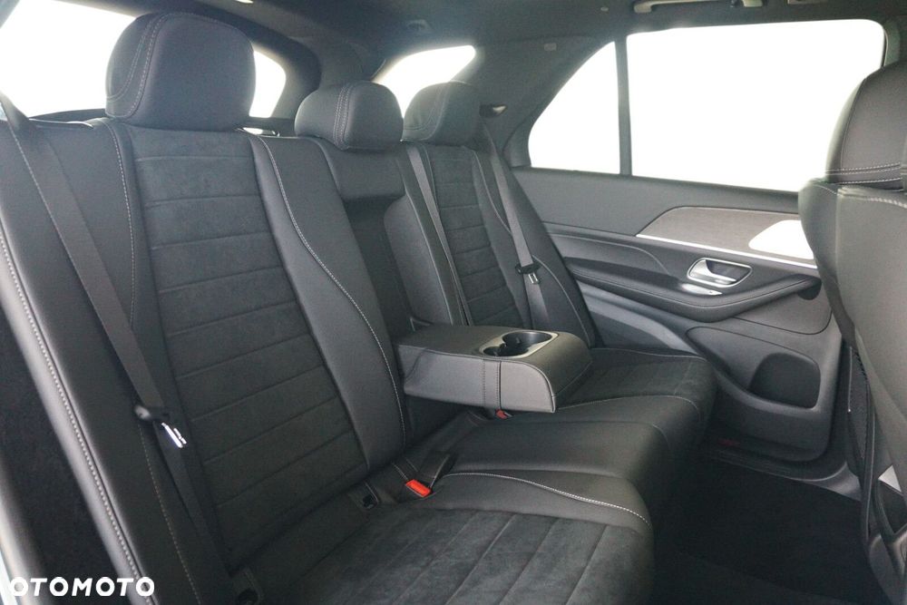 Mercedes-Benz GLE - 13