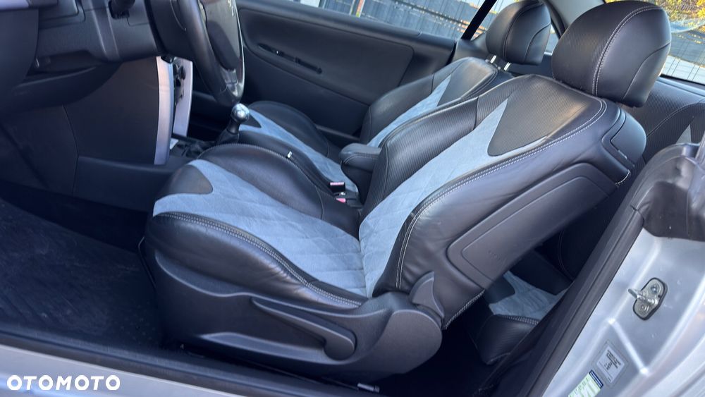 Peugeot 207 120 Sport - 8