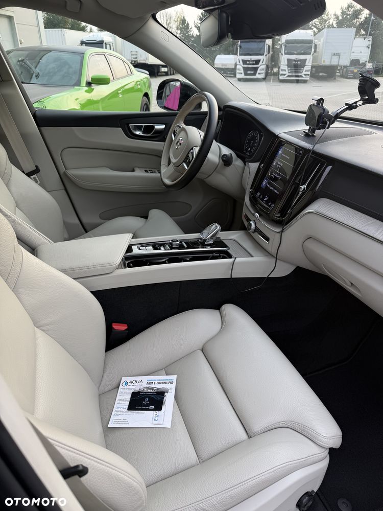 Volvo XC 60 - 5