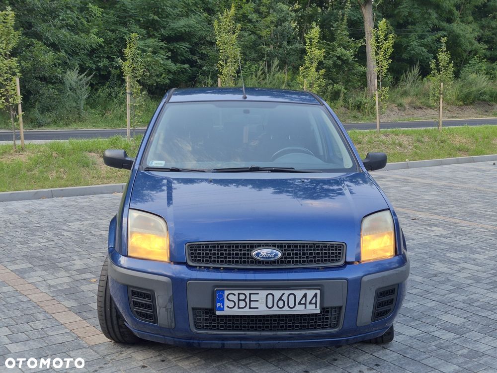 Ford Fusion - 1