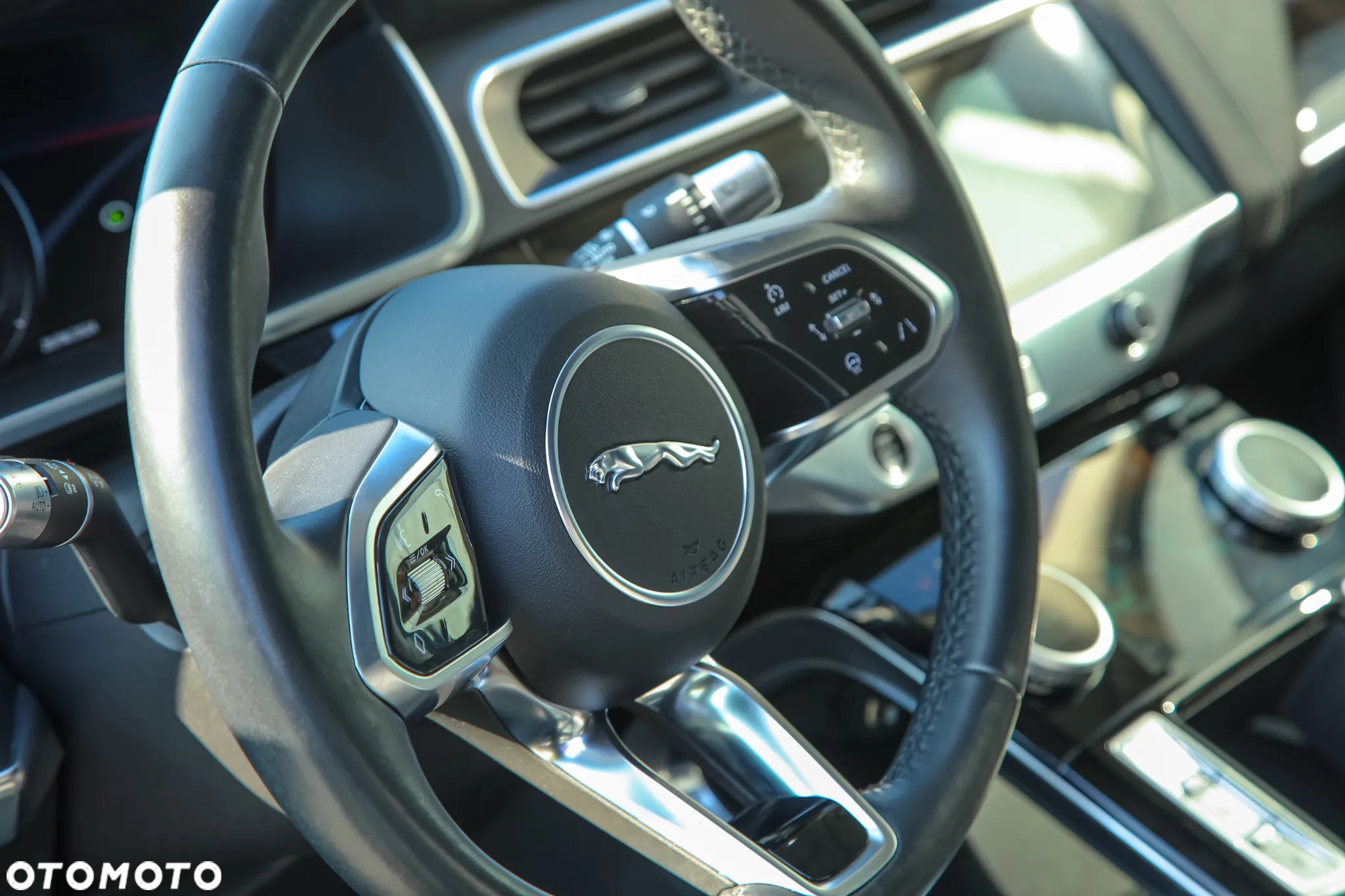 Jaguar I-Pace EV400 AWD First Edition - 8