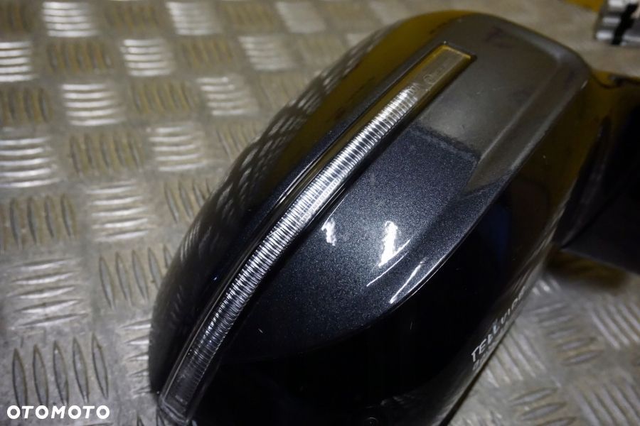 KIA TELLURIDE 2020 - 2022 Lusterko Zewnętrzne Prawe 9 Pin Kamera USA - 9