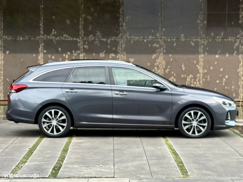 Hyundai i30 SW - 15