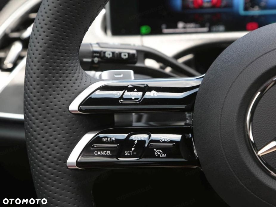Mercedes-Benz Klasa E 220 d mHEV 4-Matic AMG 9G-Tronic - 10