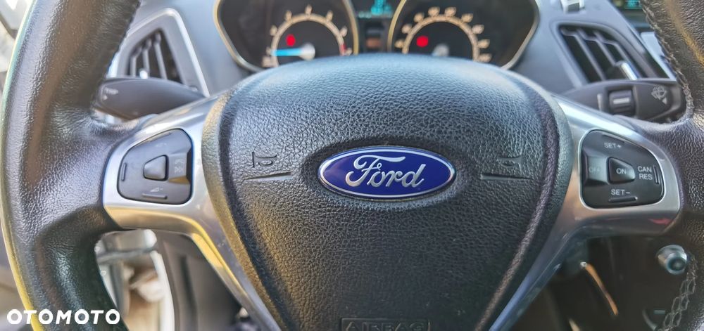Ford B-MAX 1.0 EcoBoost Titanium - 25