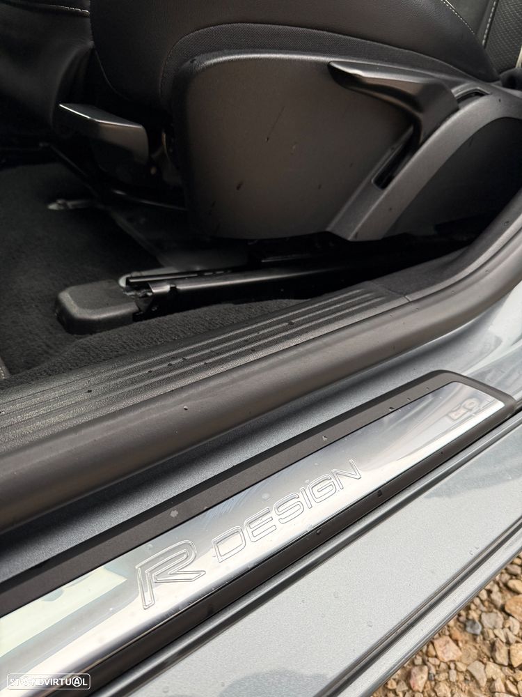 Volvo V40 1.5 T3 Sport Edition R Geartronic - 23