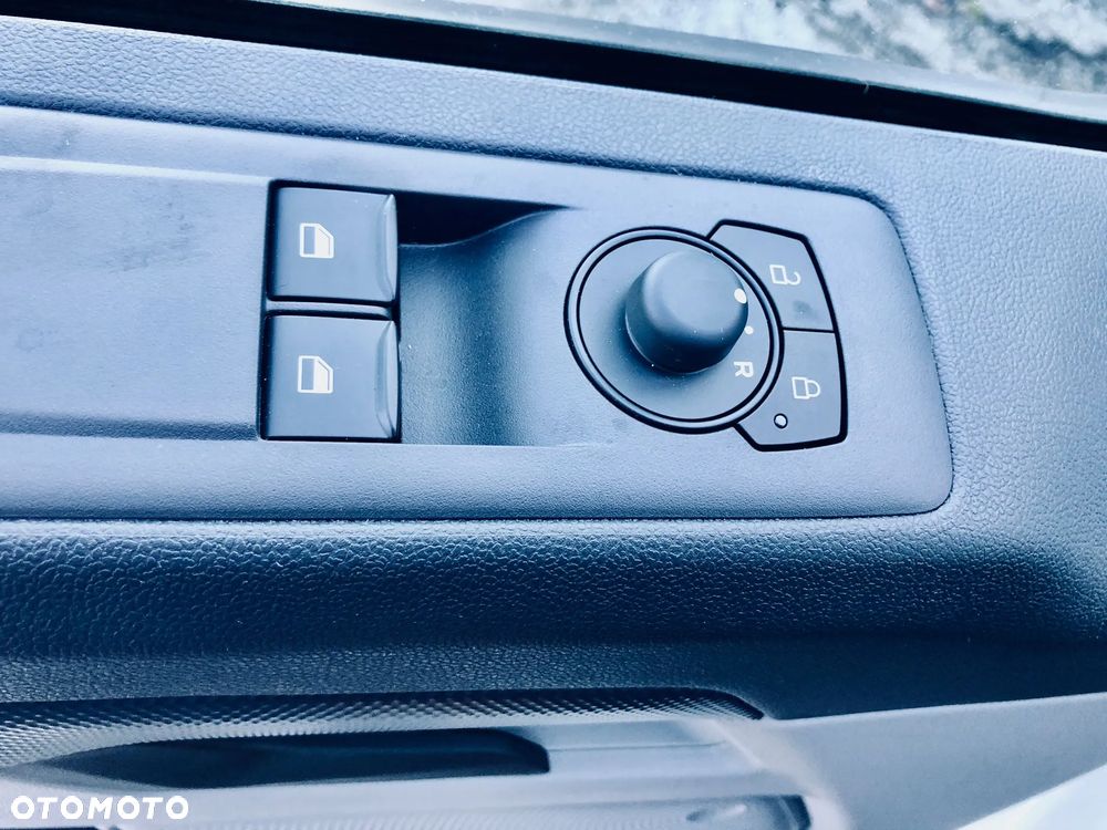 Ford Transit Custom V710 Trend 2.0 136KM M6 Van 280 L1 - 13