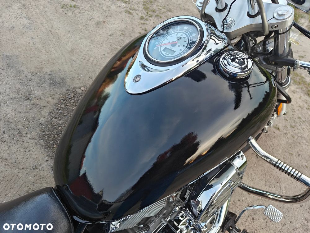 Yamaha V Star - 14