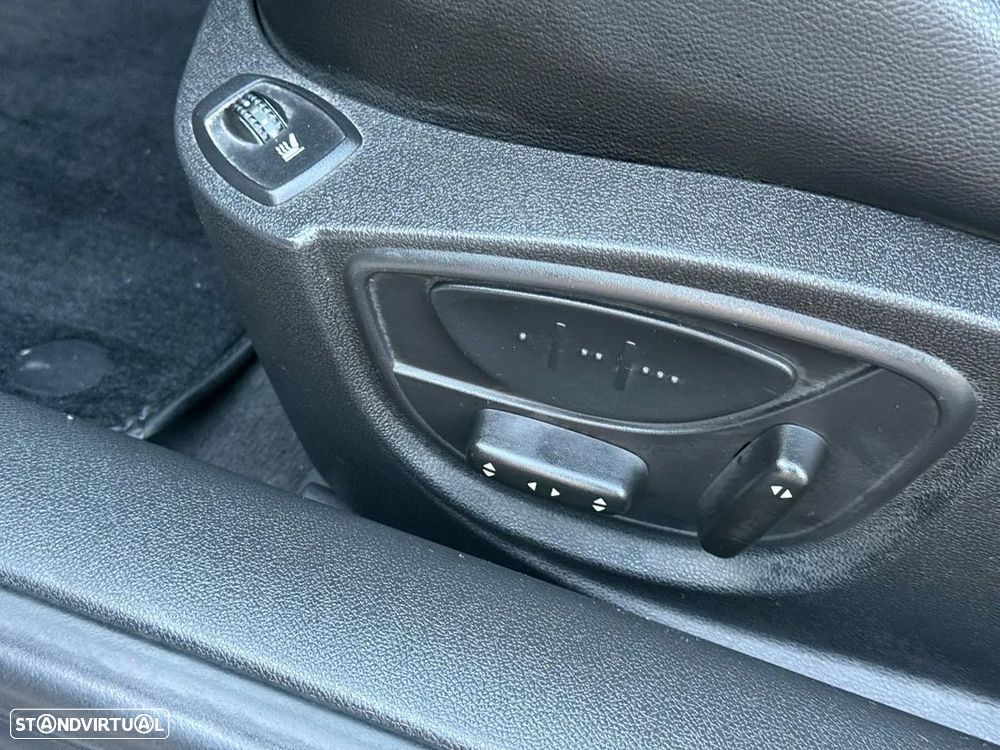 Renault Laguna Coupe 2.0 dCi Dynamique S - 16