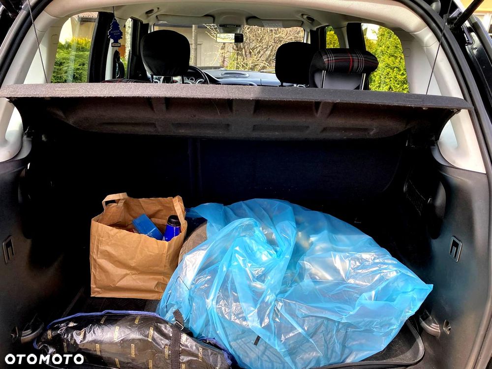 Fiat 500L 1.4 16V Lounge - 29