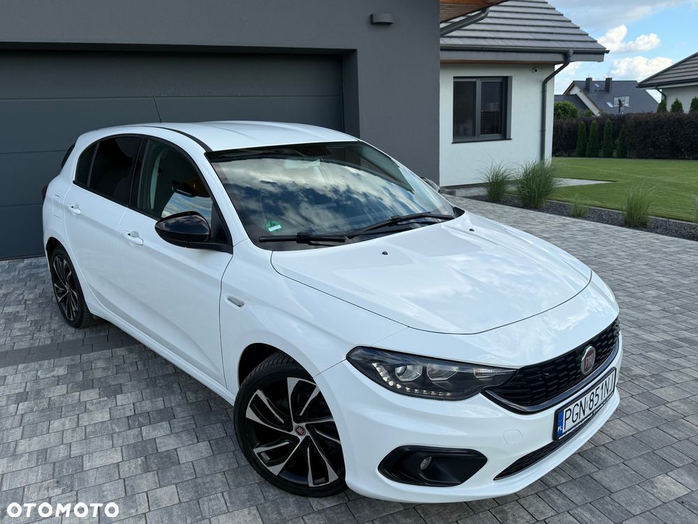 Fiat Tipo 1.4 T-Jet 16v S-Design - 1