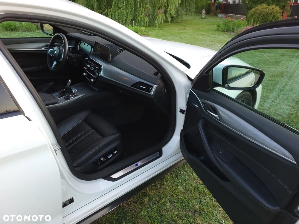 BMW Seria 5 520d xDrive M Sport sport - 13