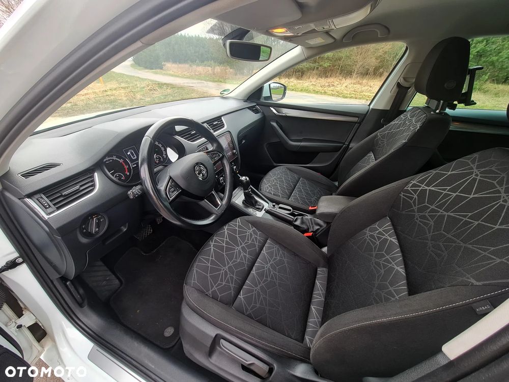 Skoda Octavia 1.0 TSI DSG Style - 6