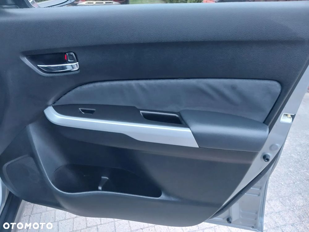 Suzuki Vitara 1.6 DDiS (4x2) Comfort+ - 24