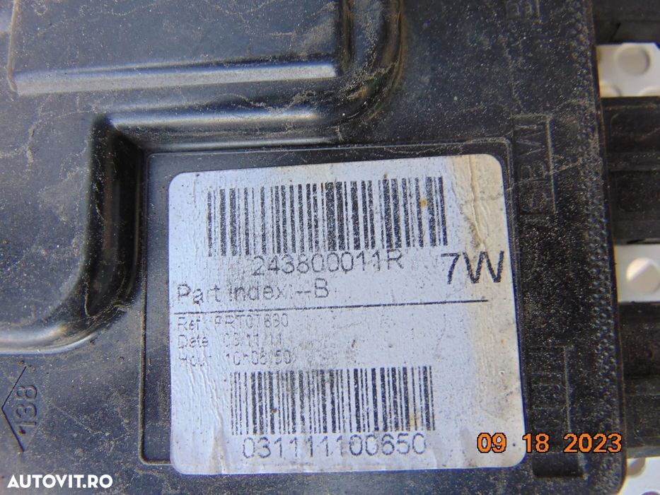 Panou sigurante borna baterie Renault scenic 3 megane 3 an 2009-2016 t - 2