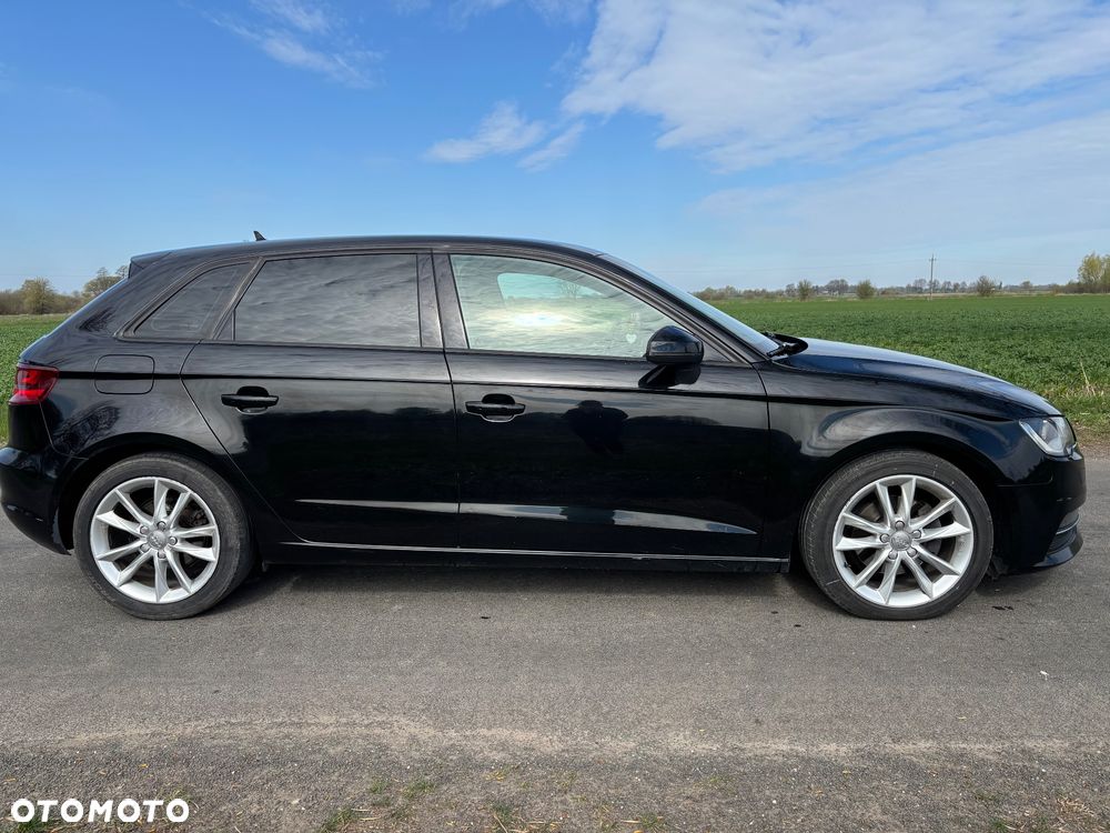 Audi A3 Sportback 1.6 TDI - 4