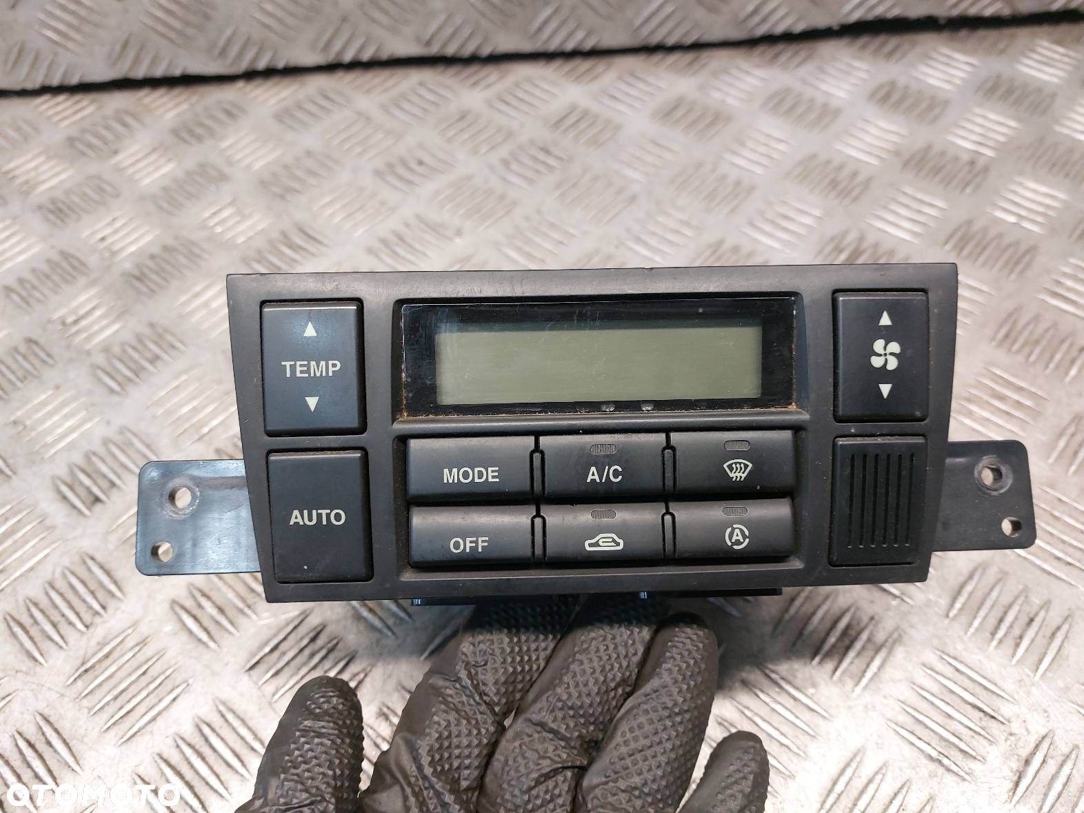 PANEL NAWIEWU HYUNDAI TUCSON I 97250-2EXXX - 1