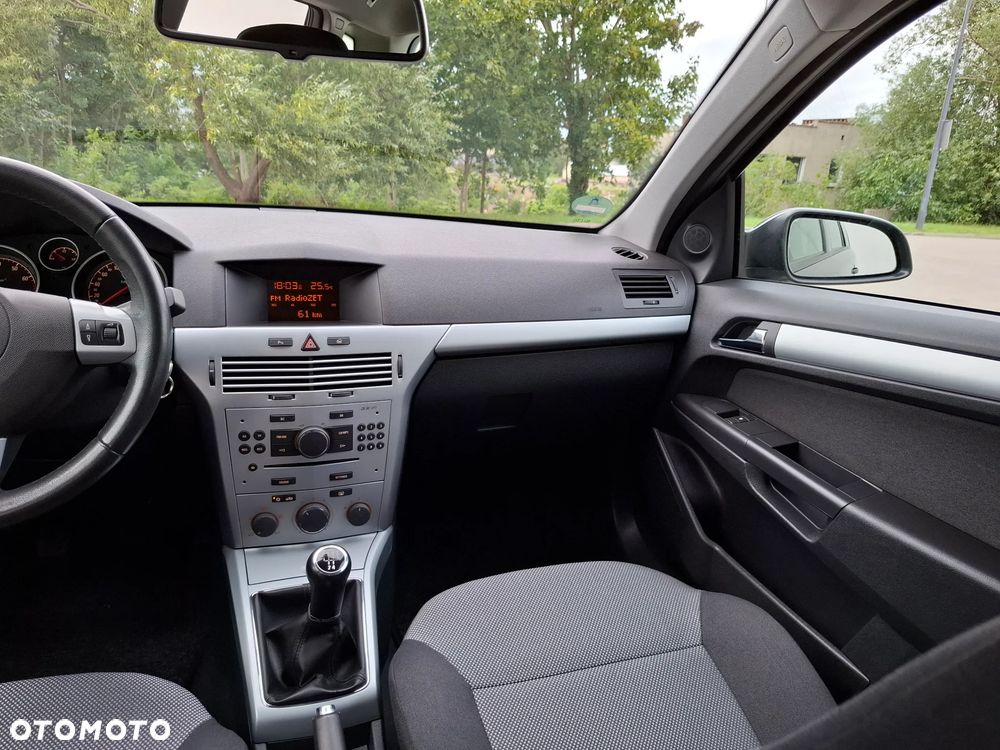 Opel Astra 1.6 Enjoy - 27