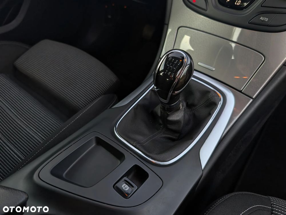 Opel Insignia 2.0 CDTI EcoFLEX S&S - 13