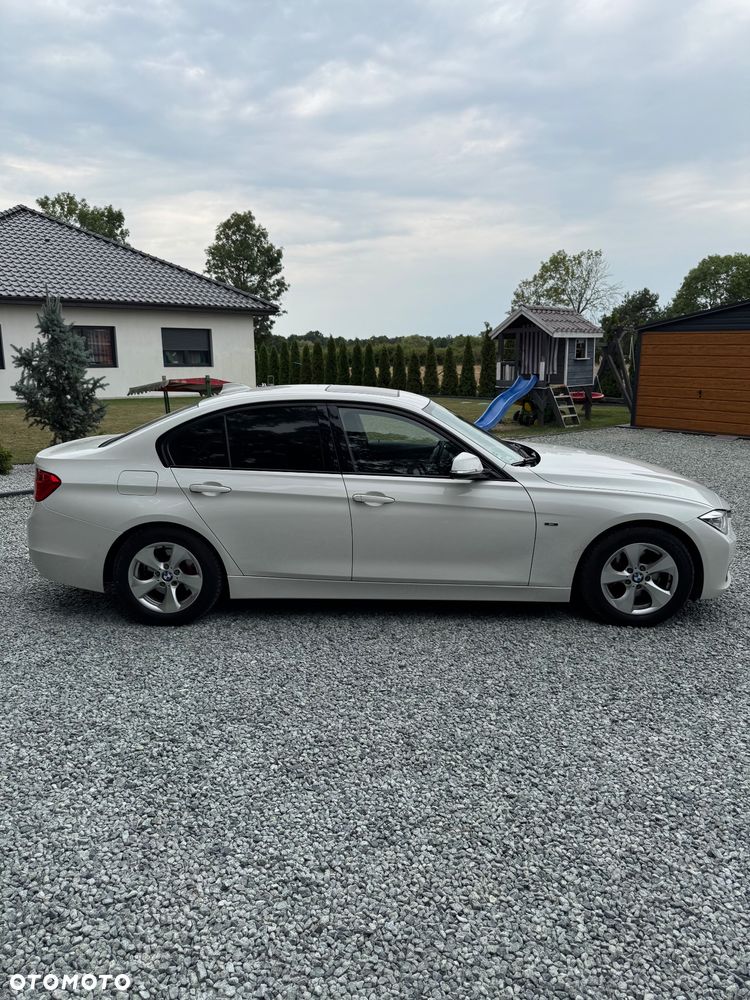 BMW Seria 3 - 4