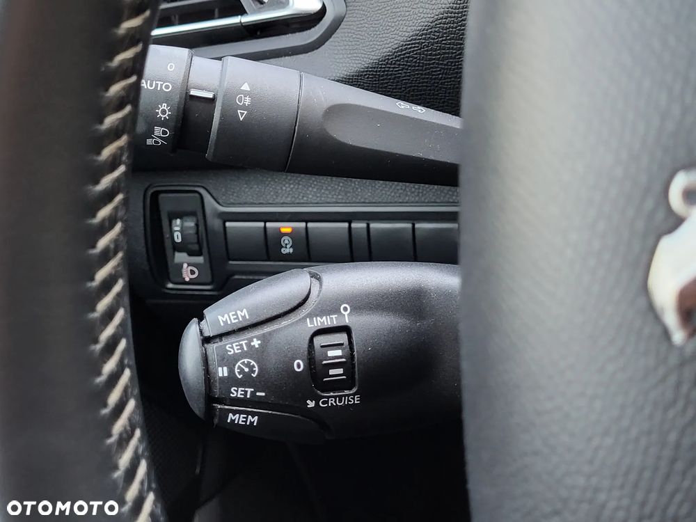Peugeot 308 - 9