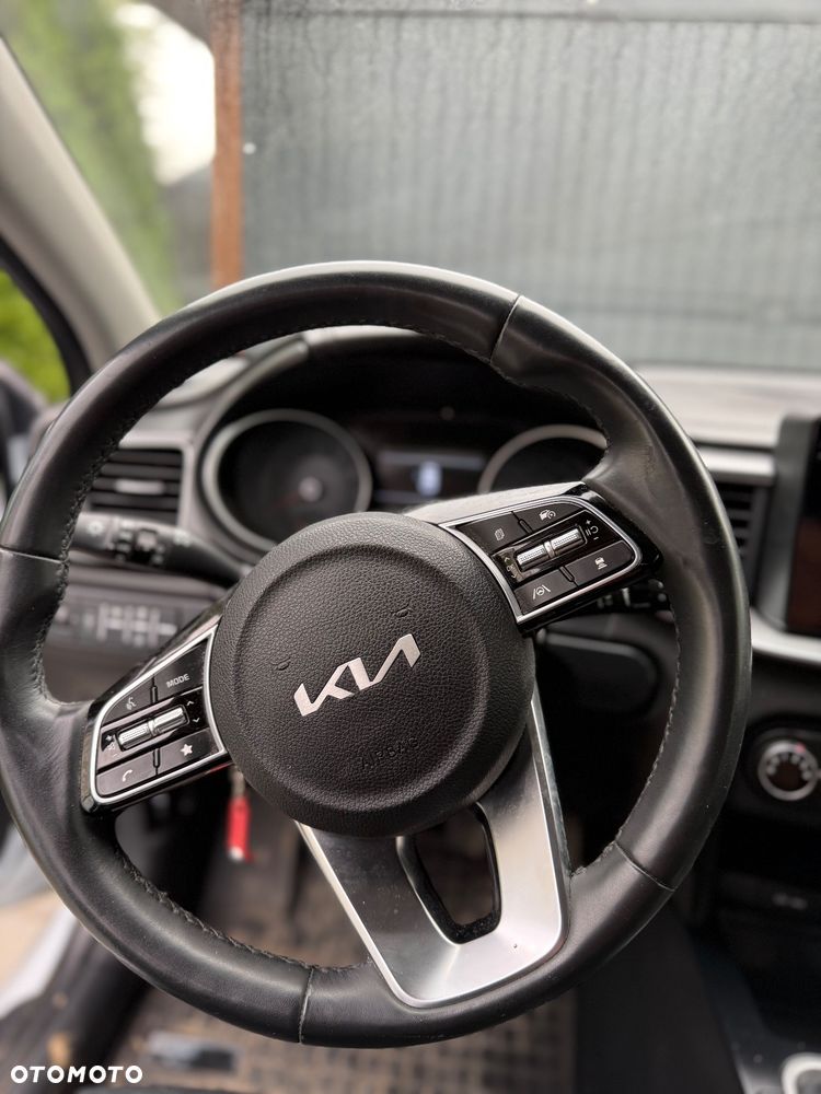 Kia Ceed 1.5 T-GDI L - 23