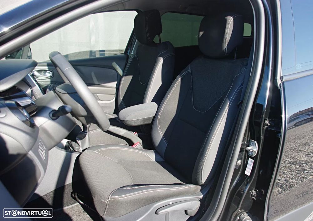 Renault Clio Sport Tourer 1.5 dCi Zen - 11