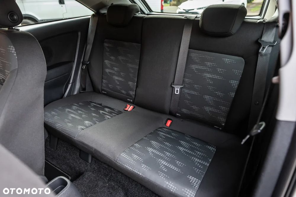 Opel Corsa 1.4 16V Selection 110 Jahre - 16